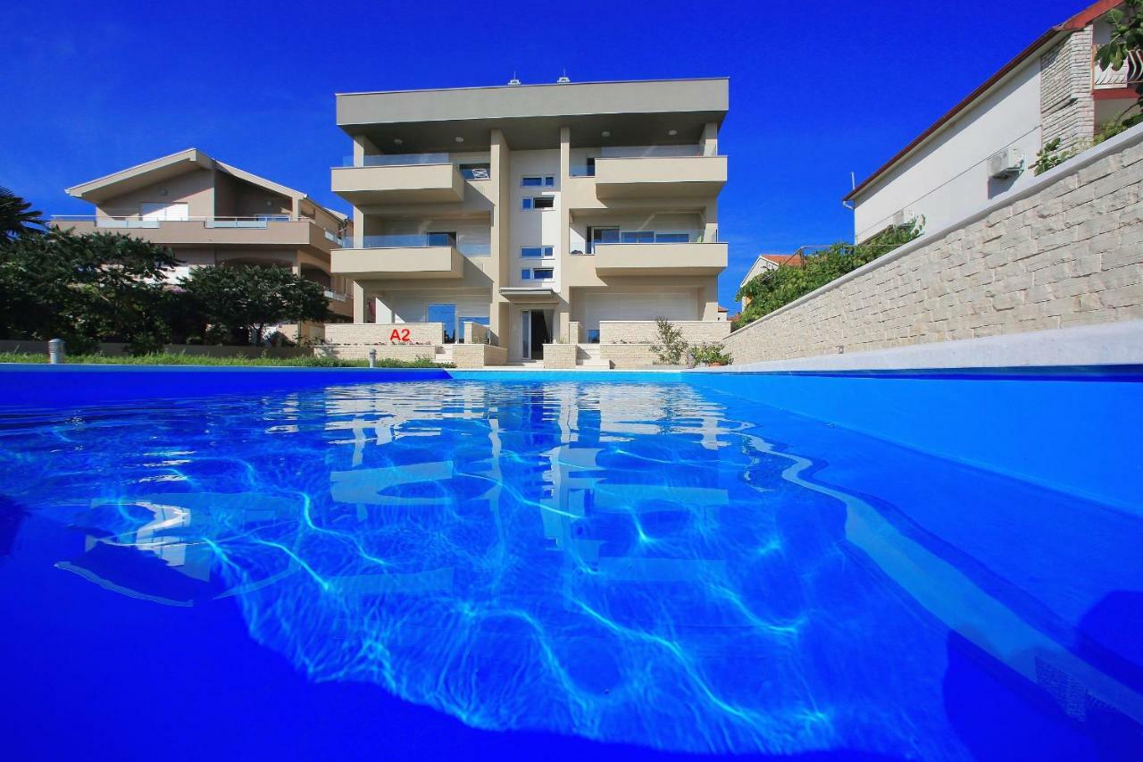 Luxury Apartments Sikiric_2 With Fantastic View On The Sea 比比涅 外观 照片